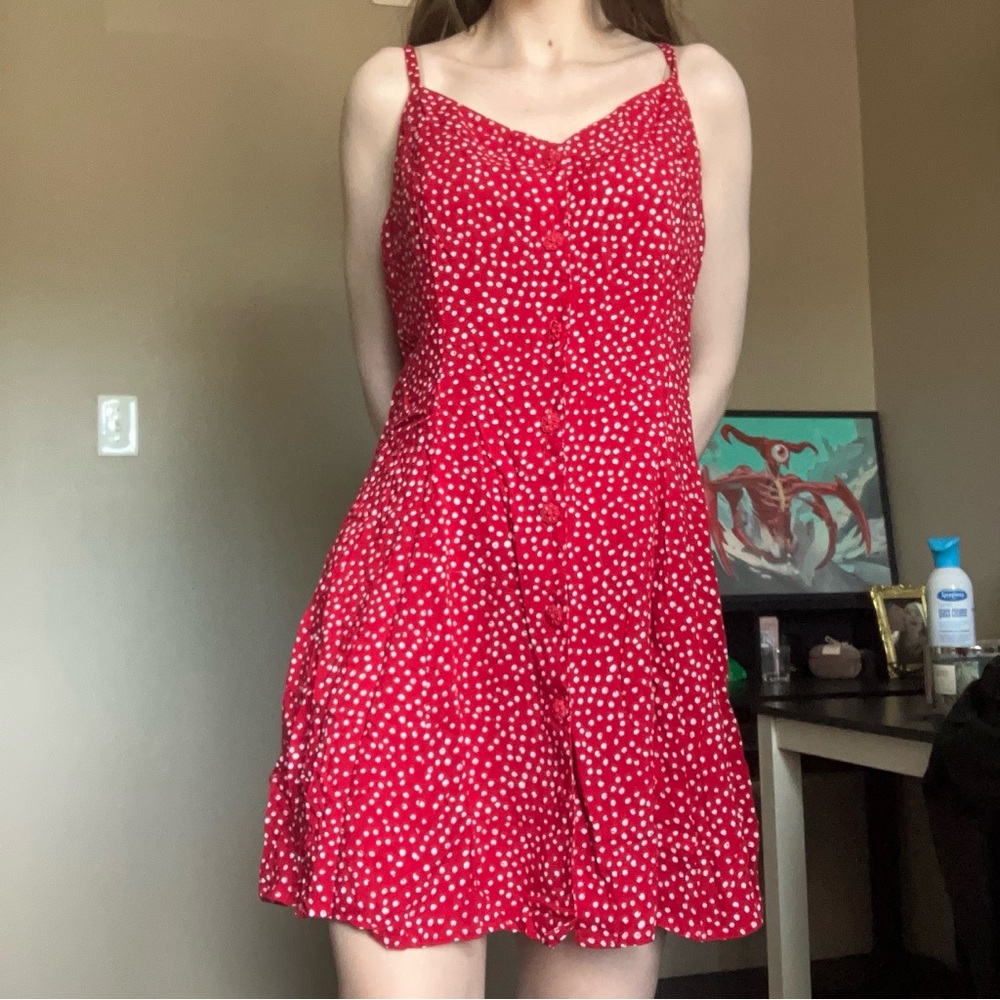 VINTAGE RED WHITE POLKADOT LACE UP ADJUSTABLE DRESS WITH FLOWER BUTTONS